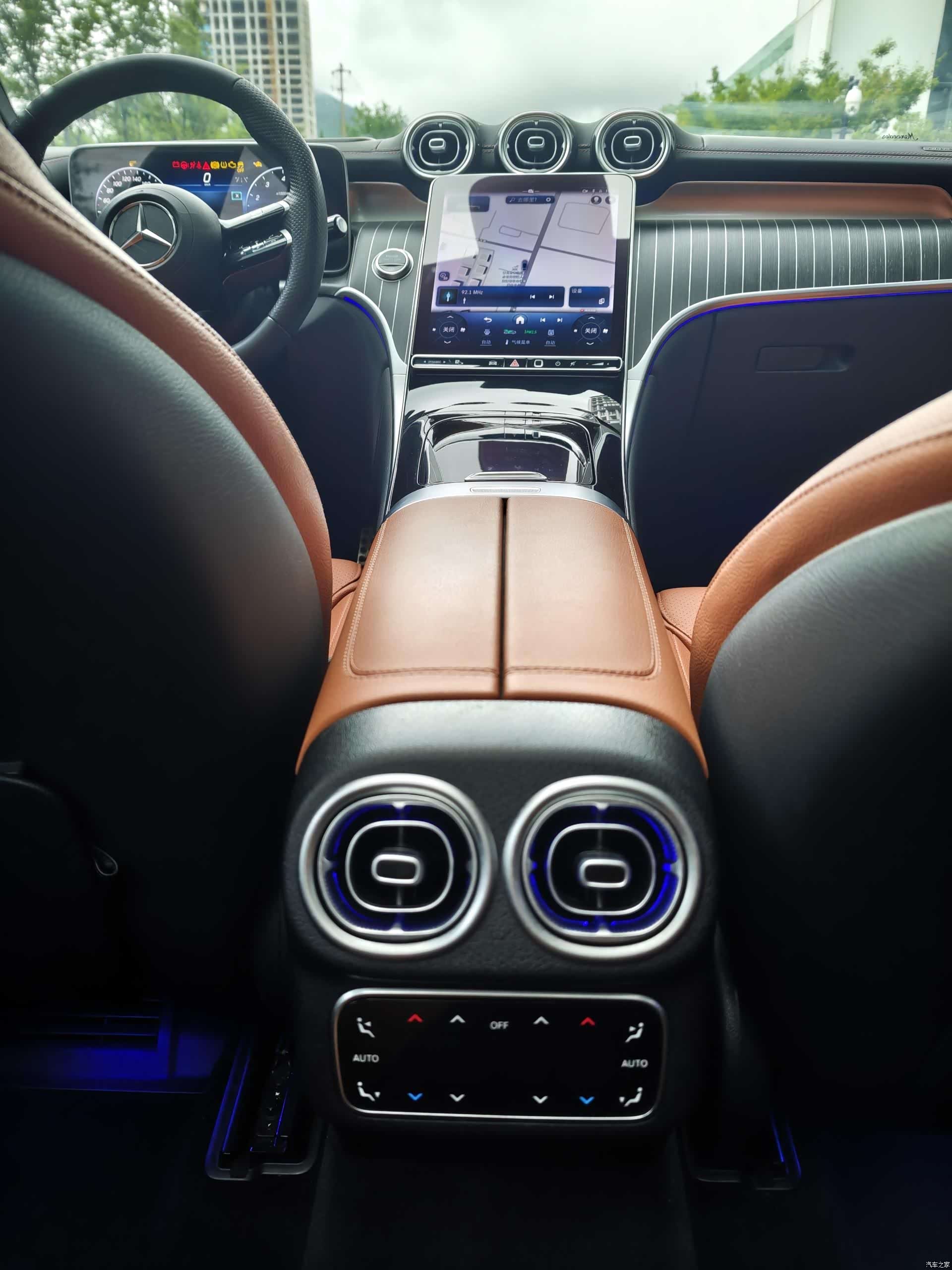 Mercedes-Benz GLC, 2023 27
