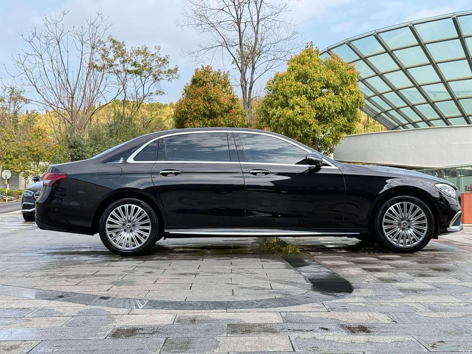 Mercedes-Benz E-Class, 2021 10