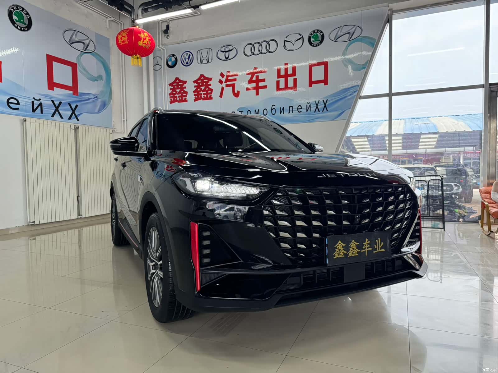 Jetour X70, 2023 3
