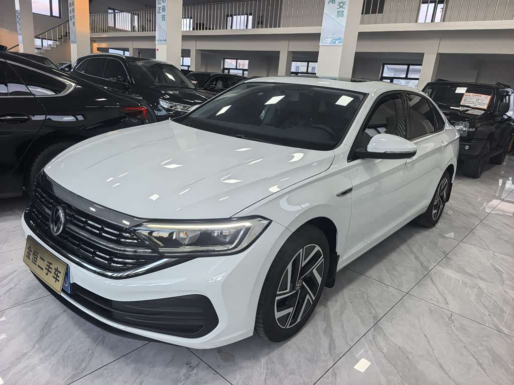 Volkswagen Sagitar