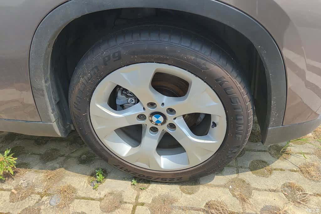 BMW X1, 2013 6