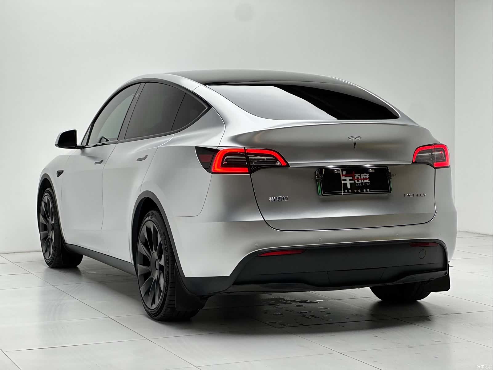 Tesla Model Y, 2022 6