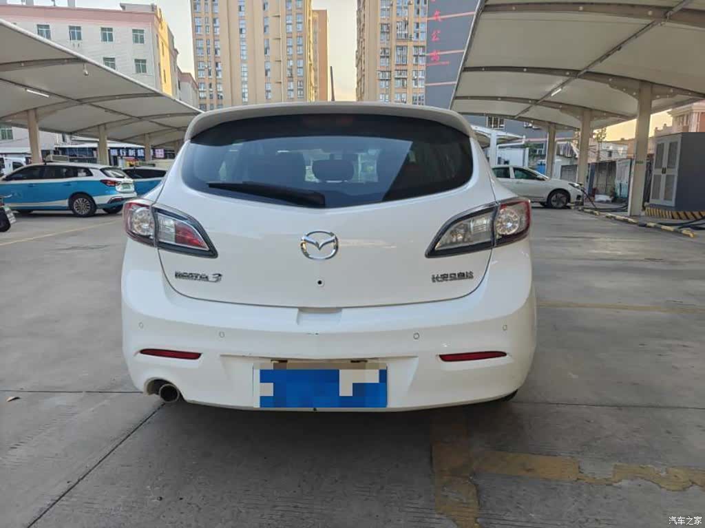 Mazda 3, 2014 4