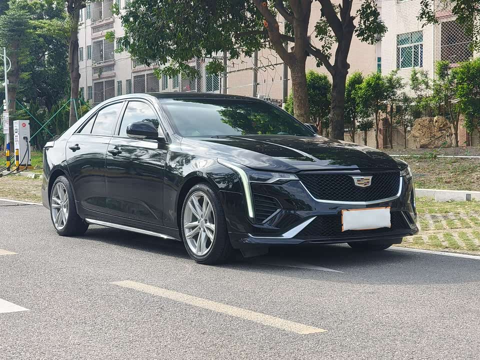 Cadillac CT4