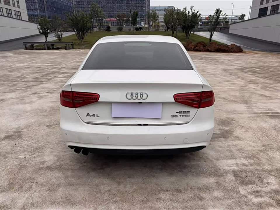 Audi A4L