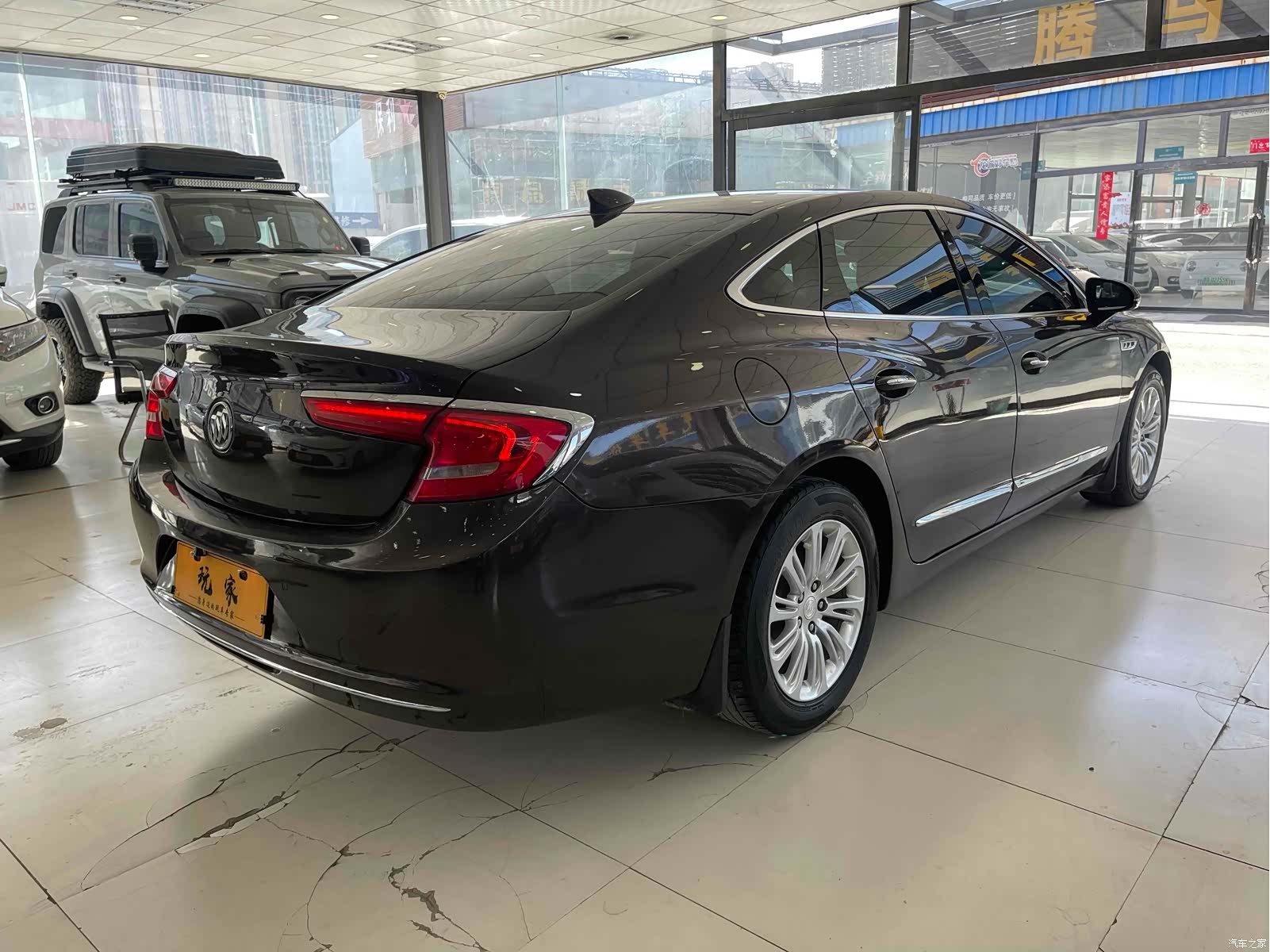 Buick LaCrosse, 2019 18
