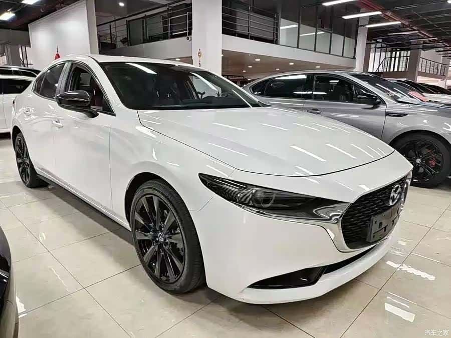 Mazda Mazda3, 2024 1
