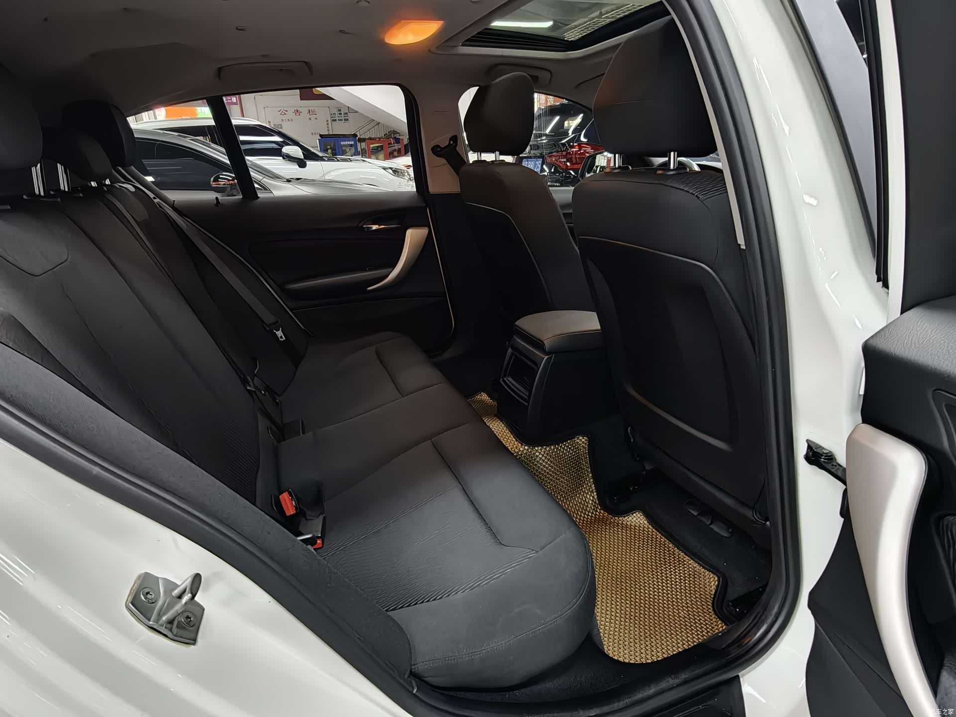 BMW 1 Series, 2014 13
