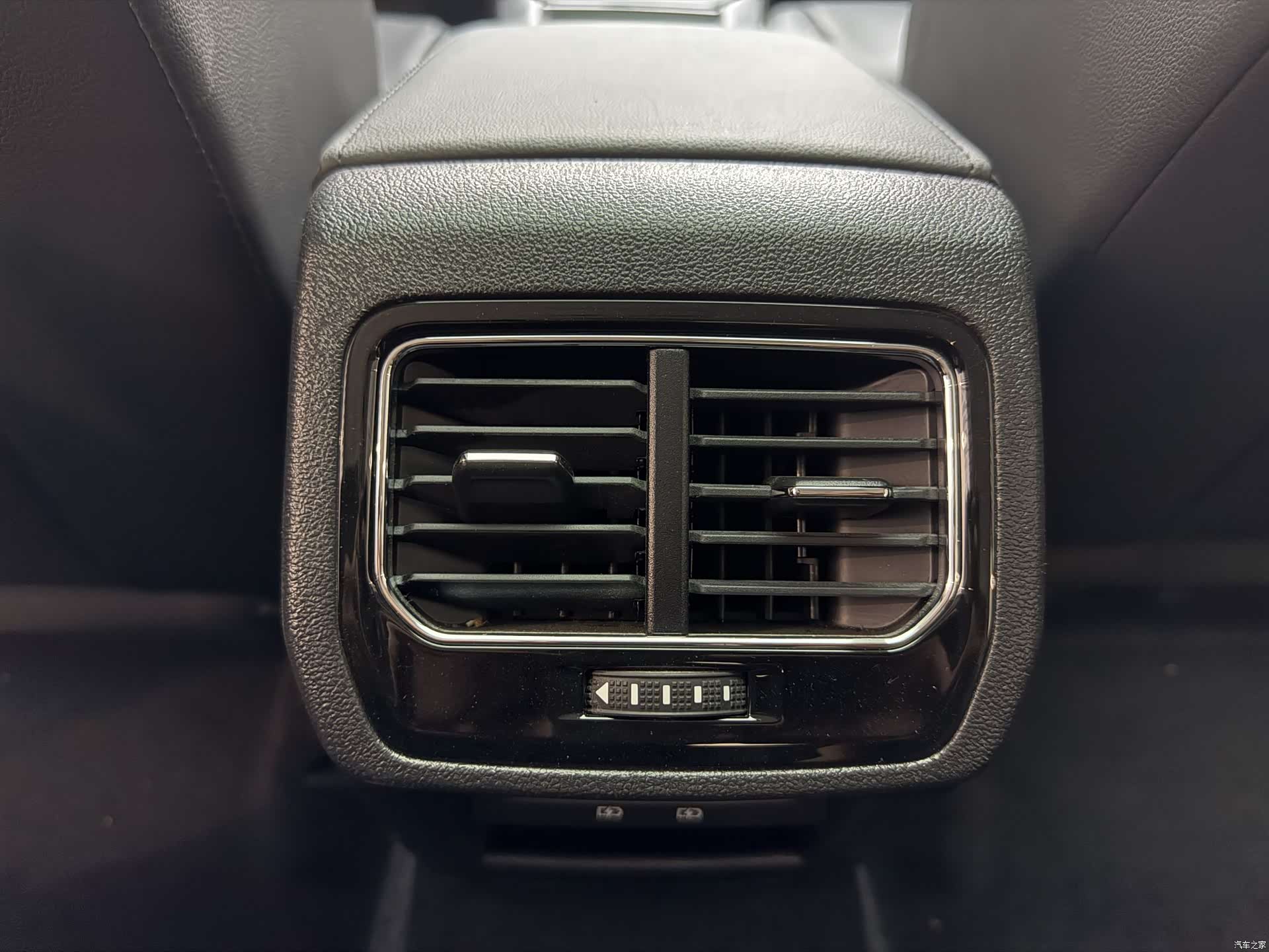Volkswagen Lamando, 2022 11