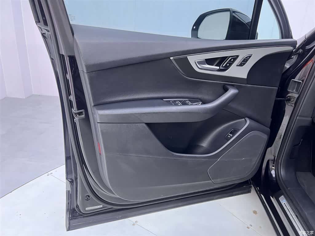Audi Q7, 2019 17