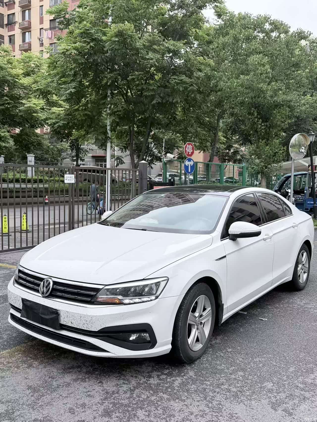 Volkswagen Lamando