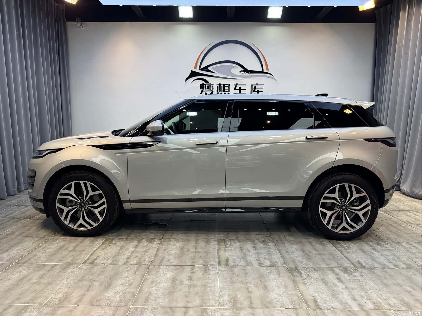 Land Rover Range Rover, 2023 4