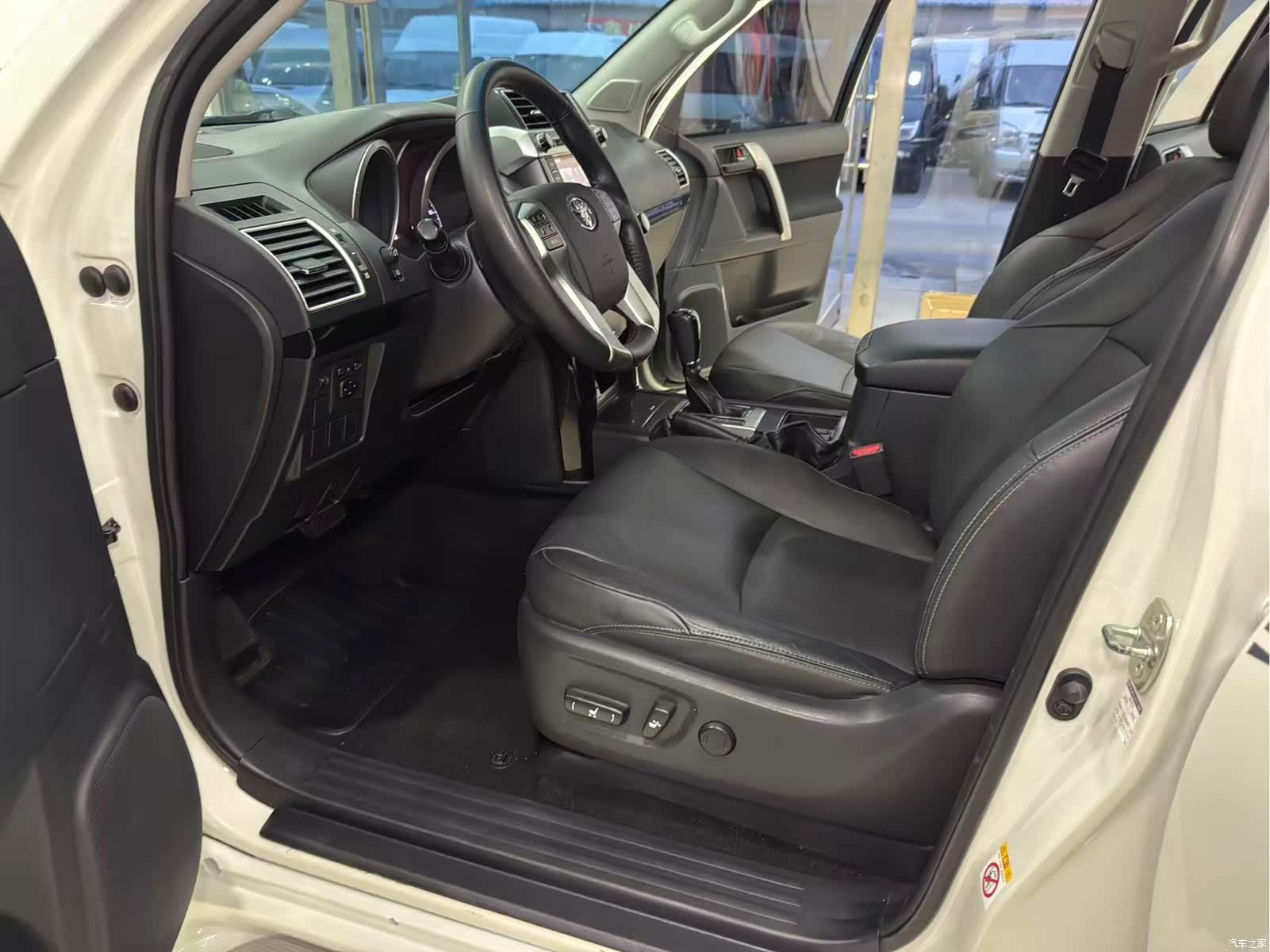 Toyota Prado, 2016 все фото