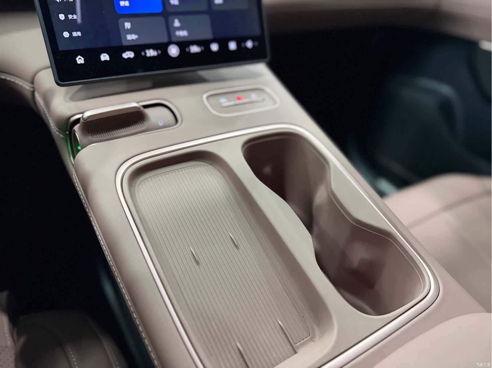 NIO EC6, 2024 15