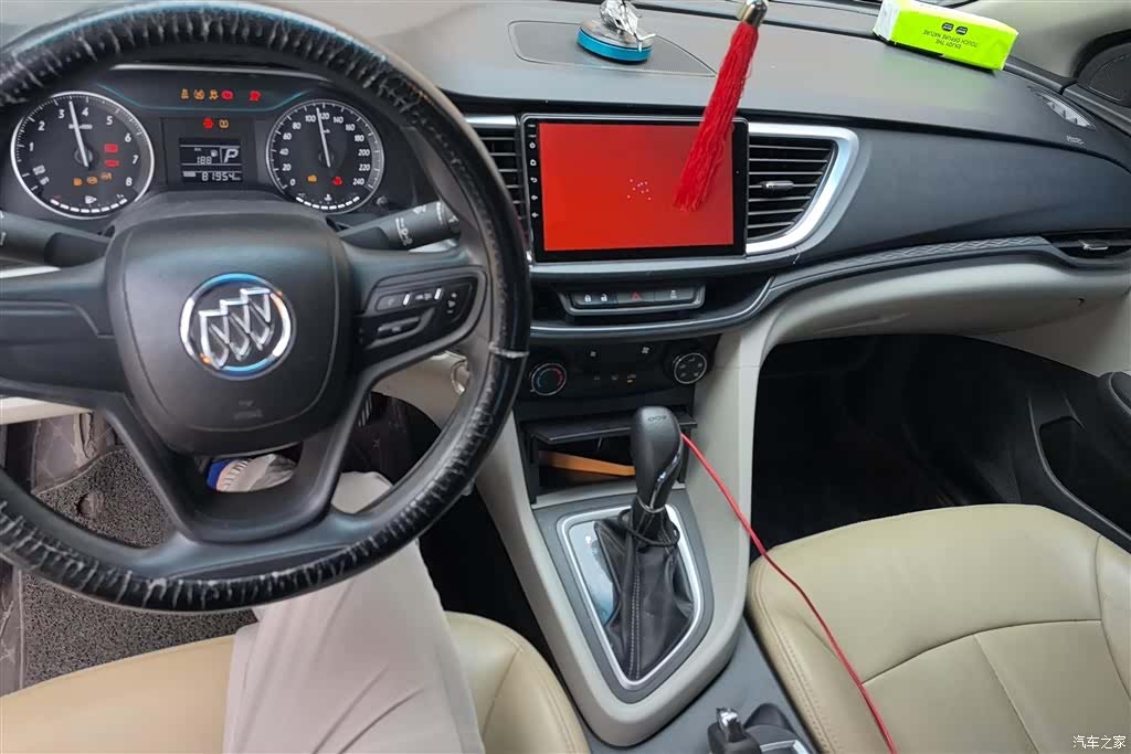 Buick V, 2018 12