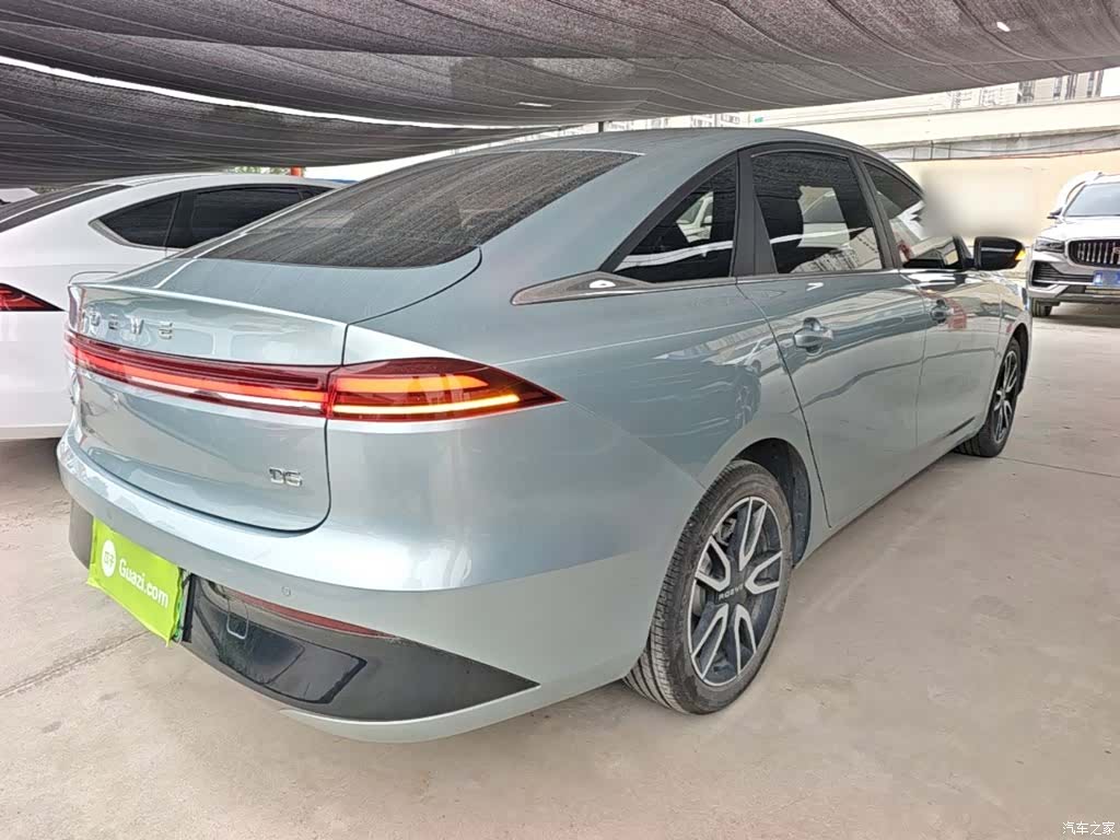 Roewe D6, 2025 7