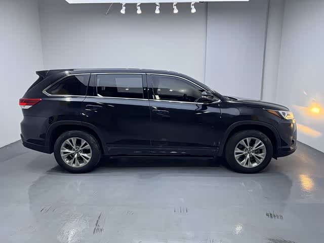 Toyota Highlander 2019, фото 8