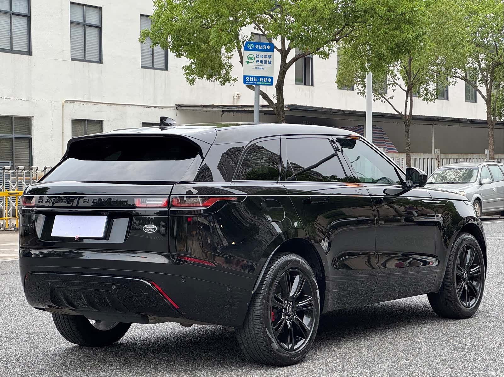 Land Rover Range Rover, 2023 4