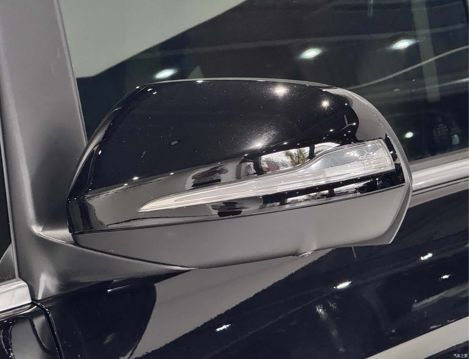 Mercedes-Benz V-Class, 2022 11