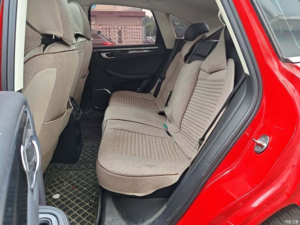 Zotye SR9, 2018 15