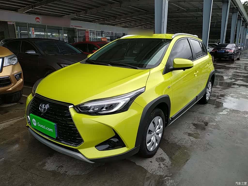 Toyota YARiS L