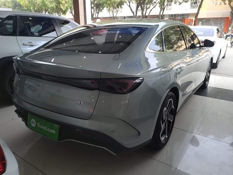 BYD Seal 06