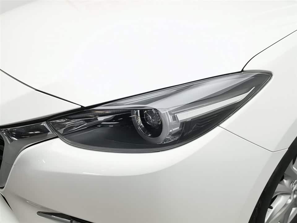 Mazda 3 Angkesaila Mazda 3 Angkesaila