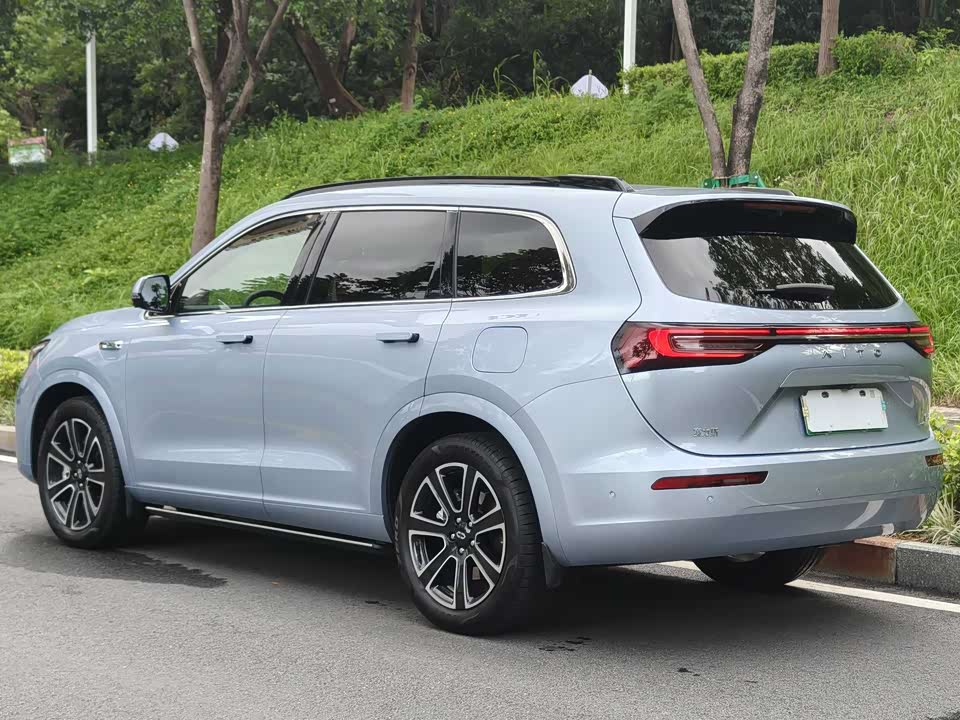 AITO Ask the world M7