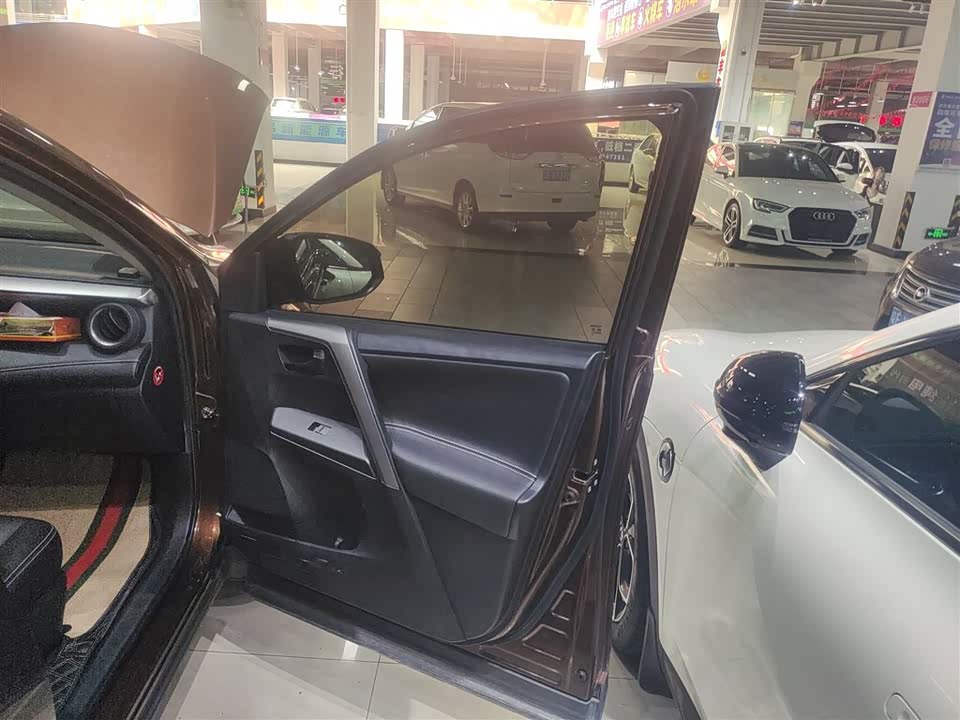 Toyota RAV4 Rongfang
