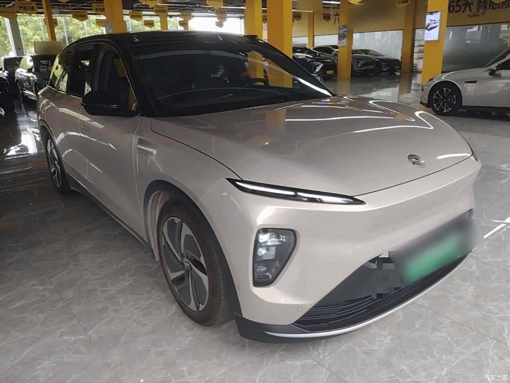 NIO ES8, 2025 4