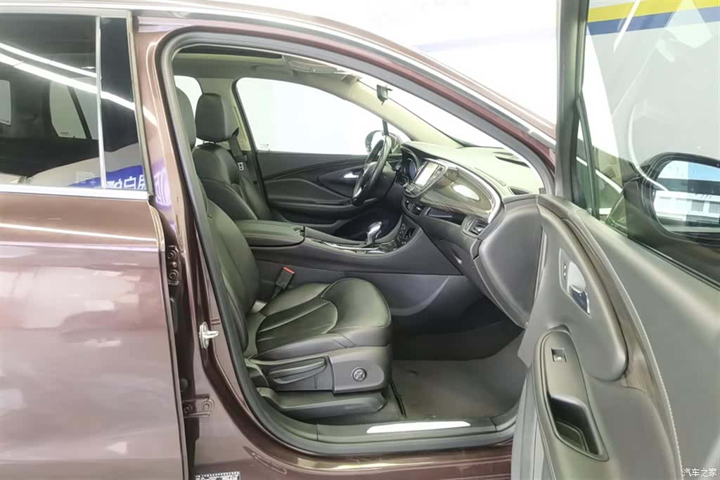 Buick Envision Plus, 2019 8