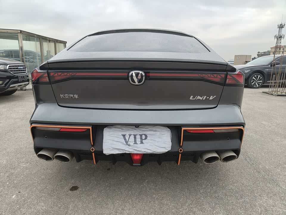 Changan UNI-V