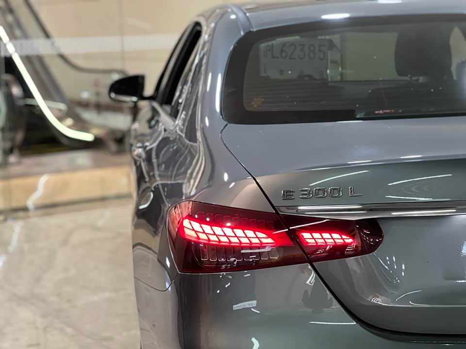 Mercedes-Benz E-class Mercedes-Benz E-class