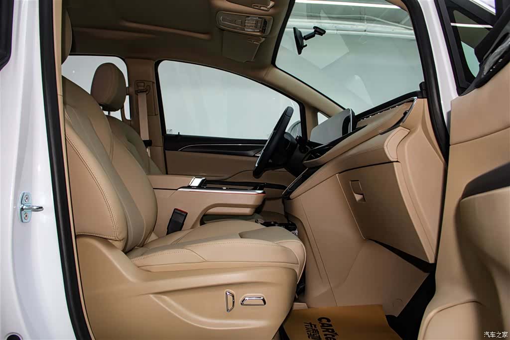 Buick GL8, 2026 19