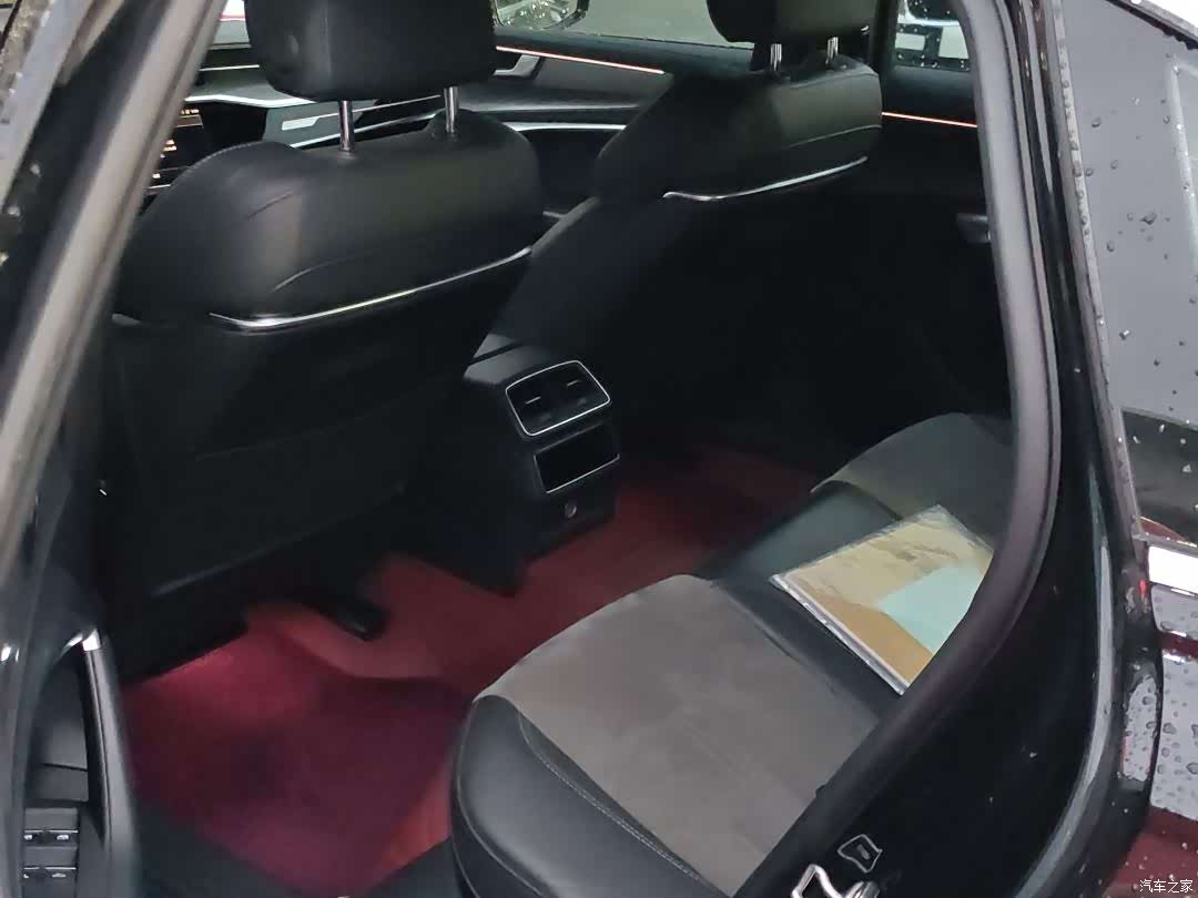Audi A6L, 2021 9
