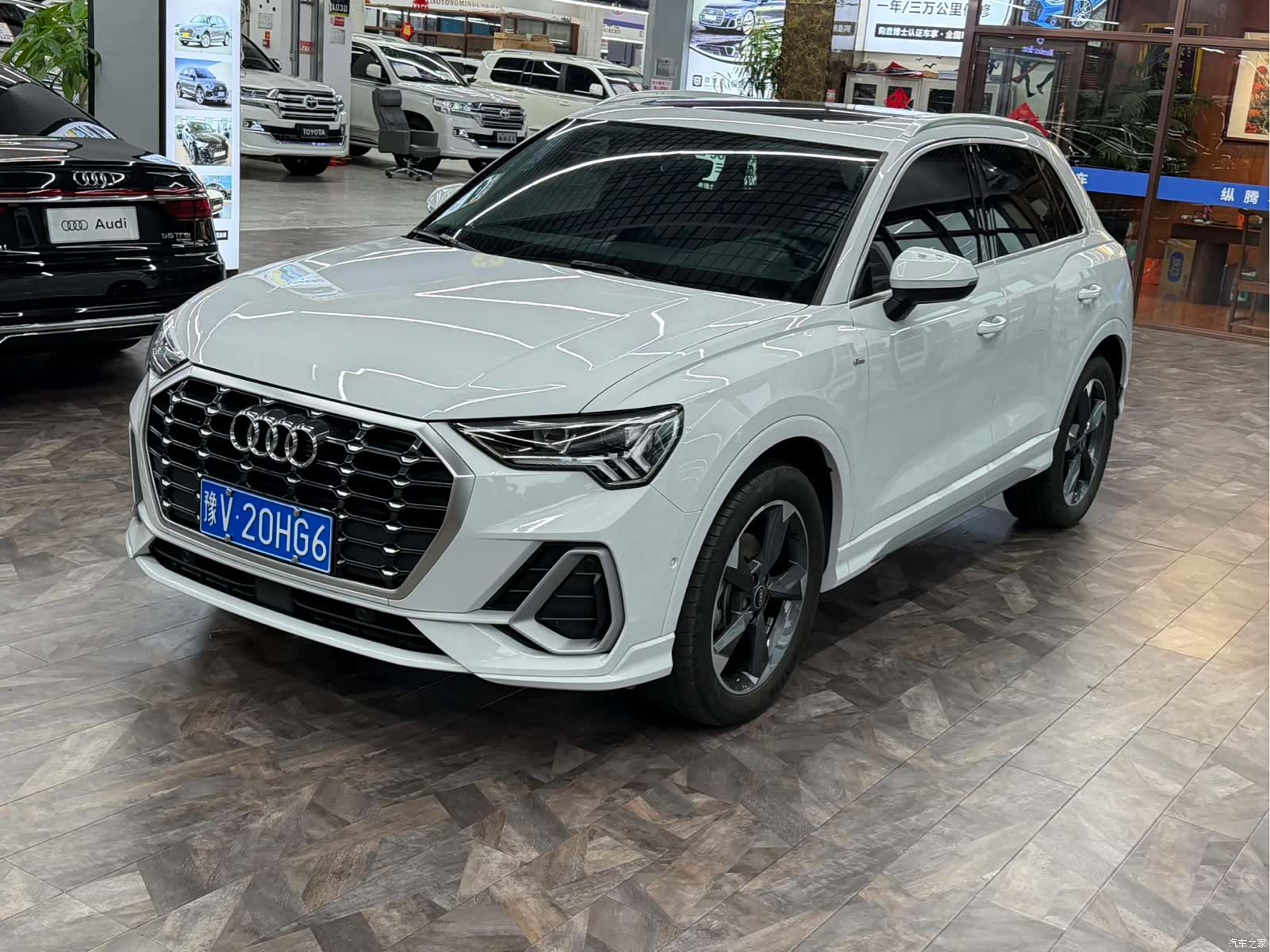Audi Q3