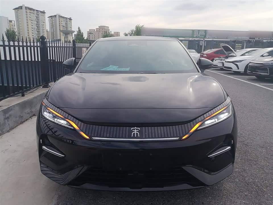 BYD Song L EV