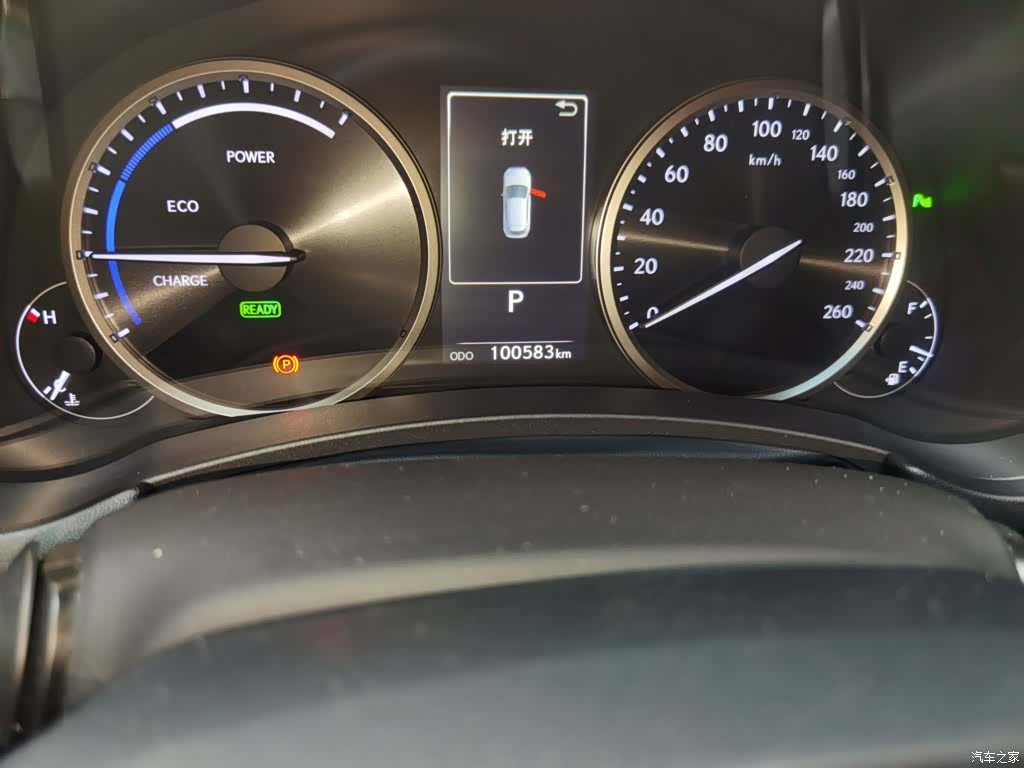 Lexus NX, 2018 все фото