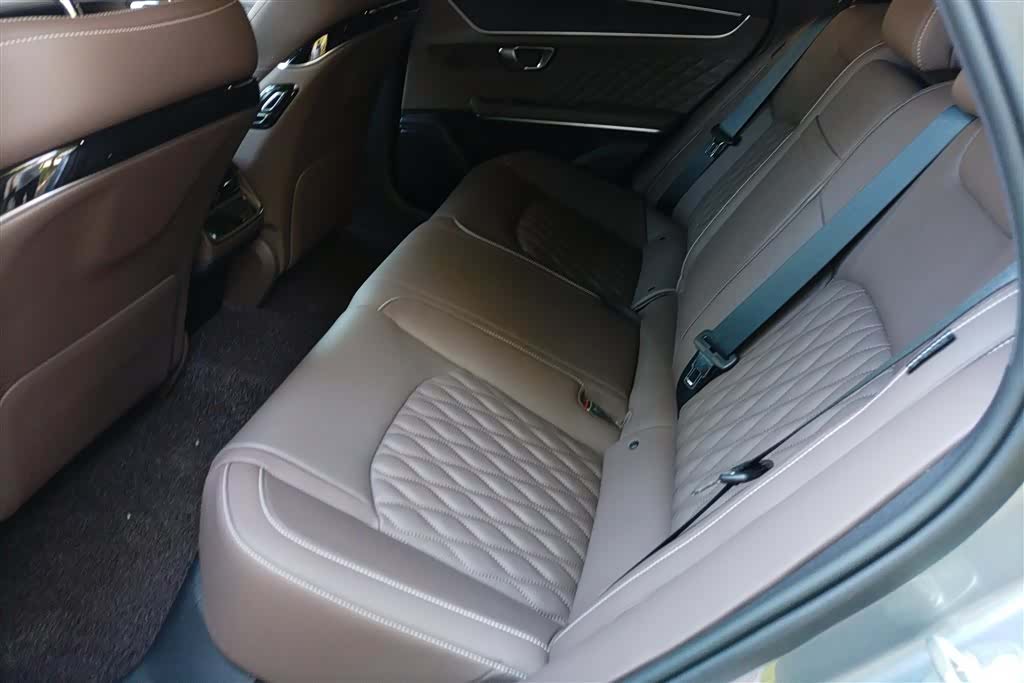 BYD Han, 2023 11