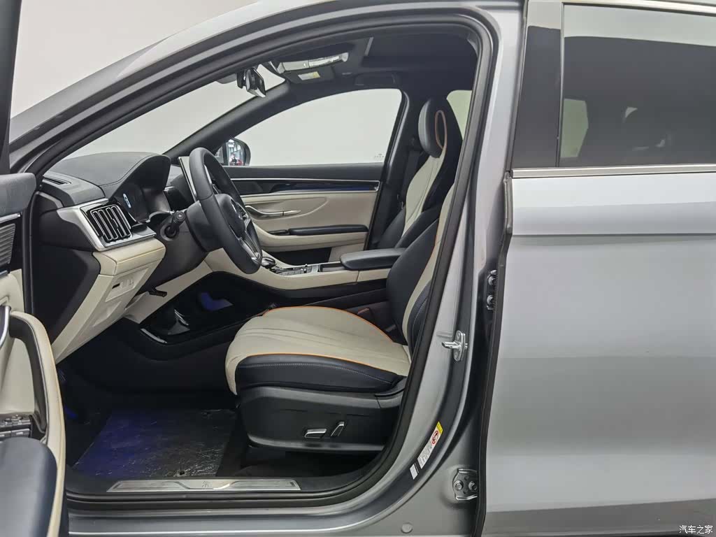 BYD Song, 2022 10