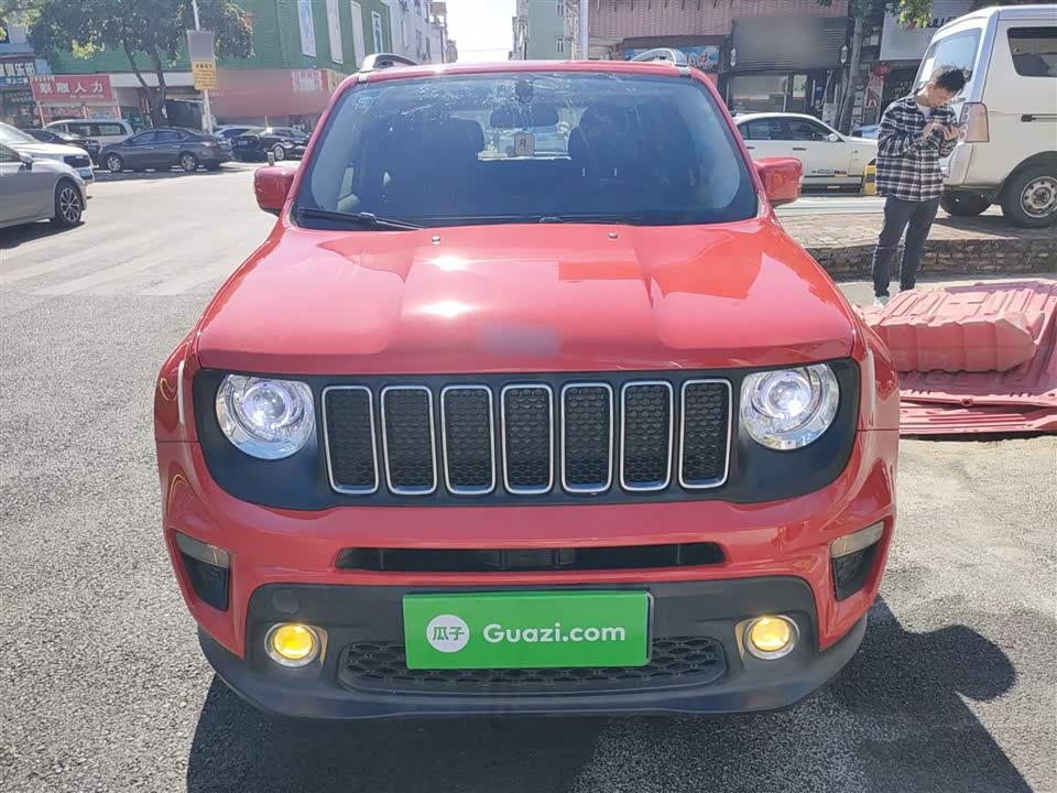 Jeep Freeman