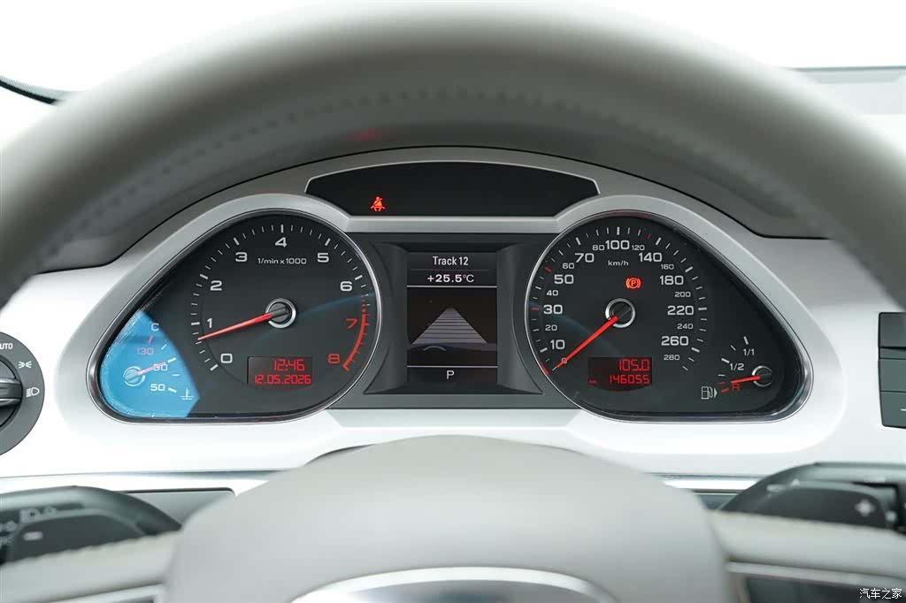 Audi A6L, 2011 31
