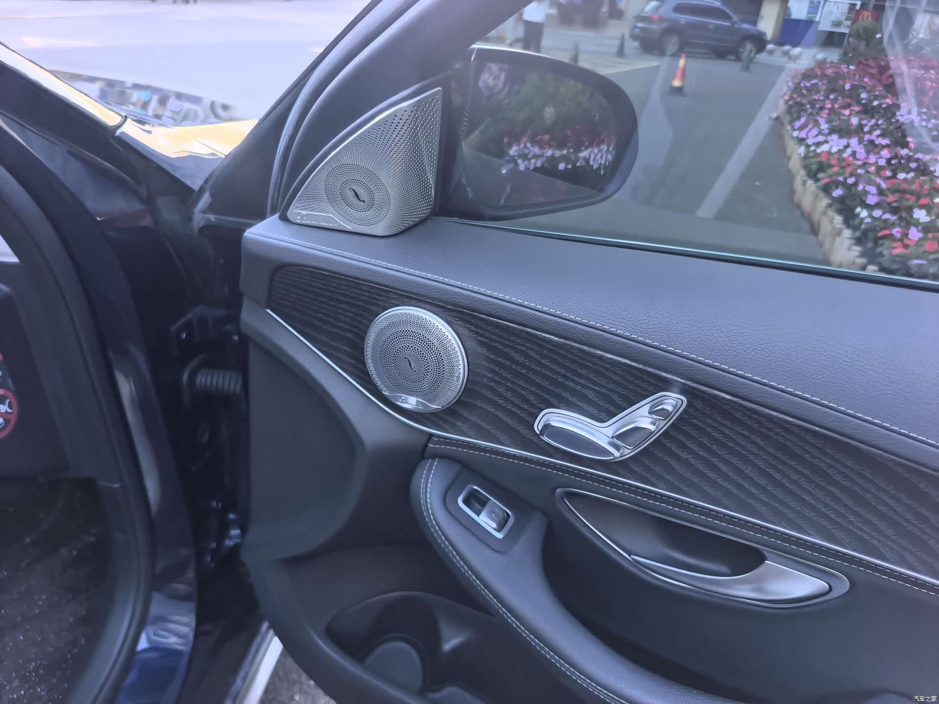 Mercedes-Benz C-Class, 2016 13
