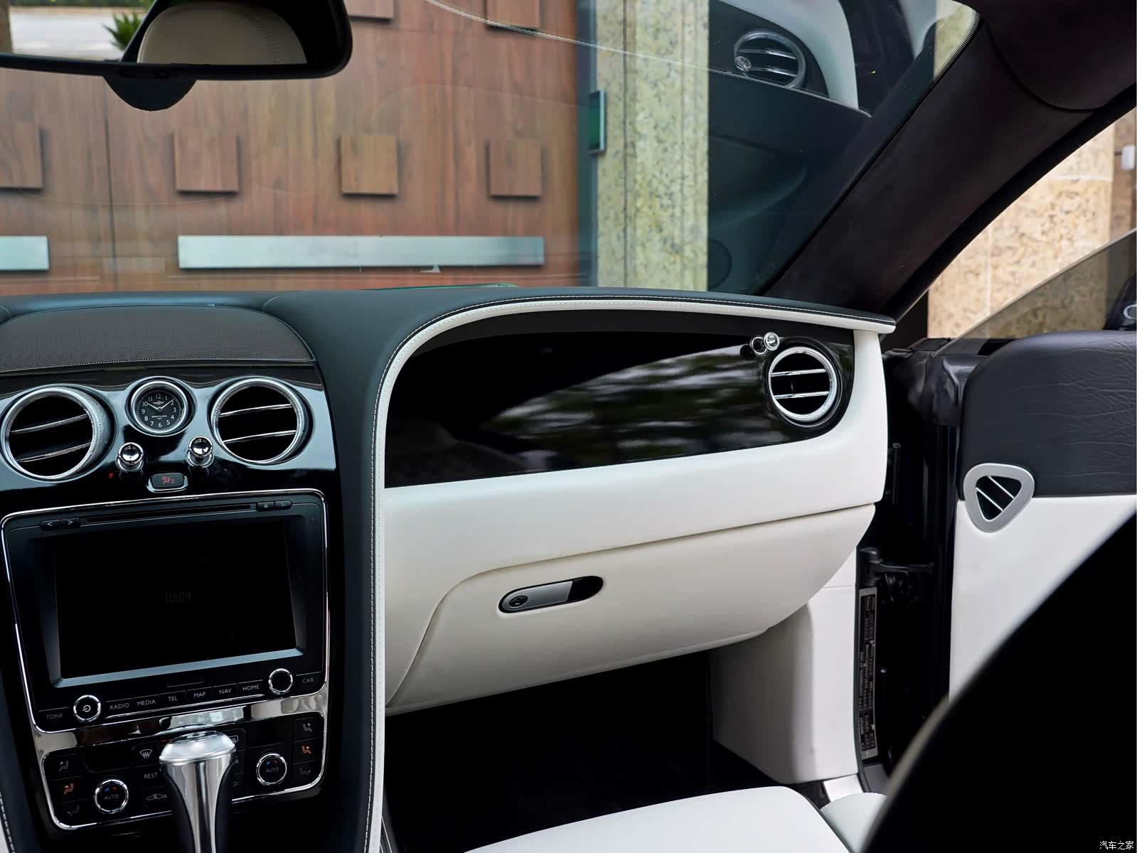 Bentley Continental GT, 2013 25
