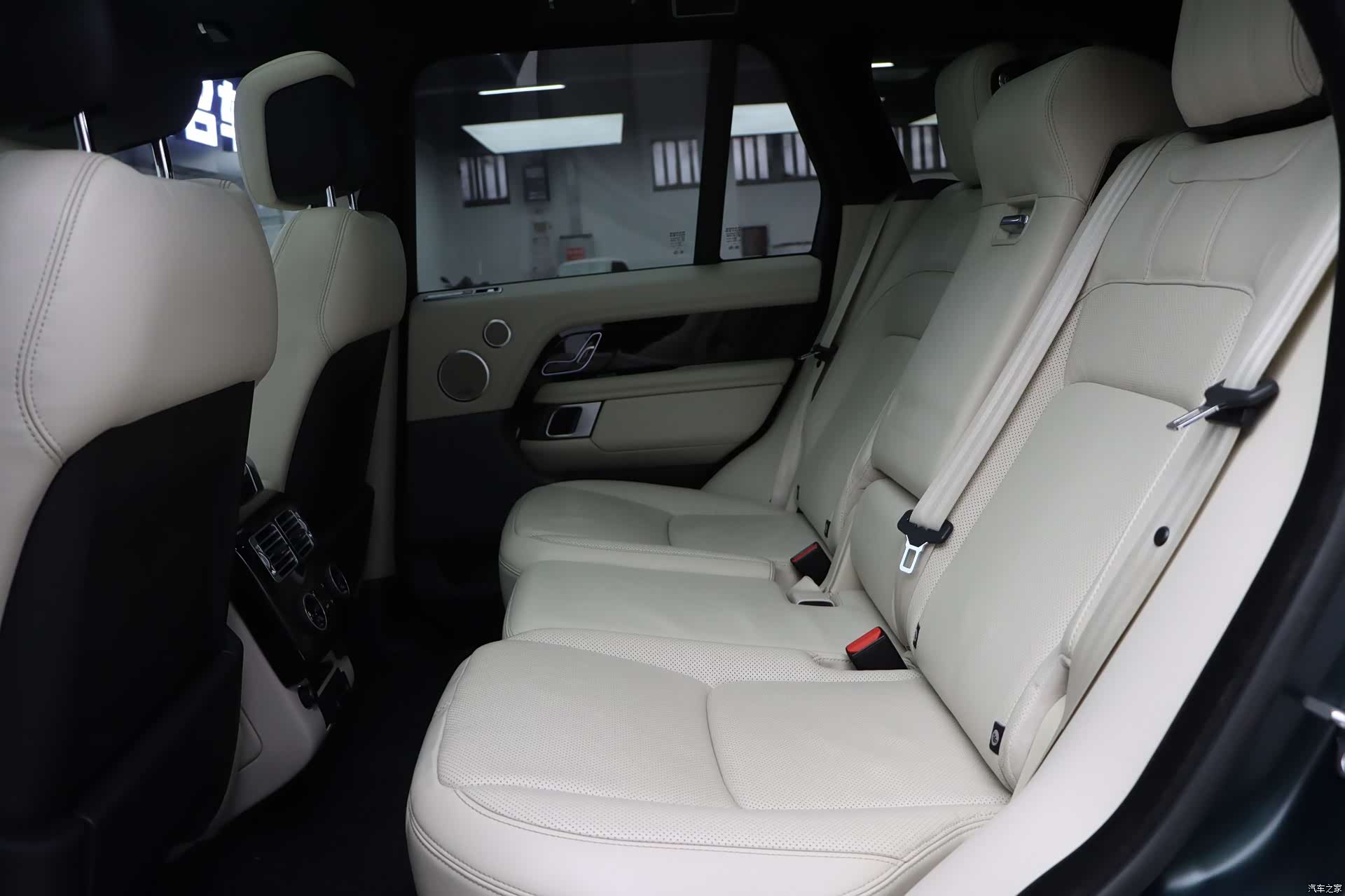 Land Rover Range Rover, 2020 26