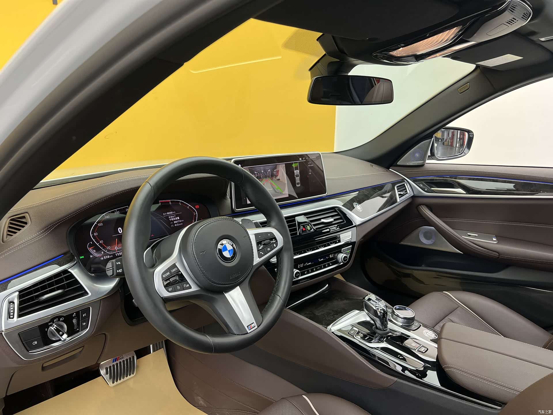 BMW 5 Series, 2021 все фото
