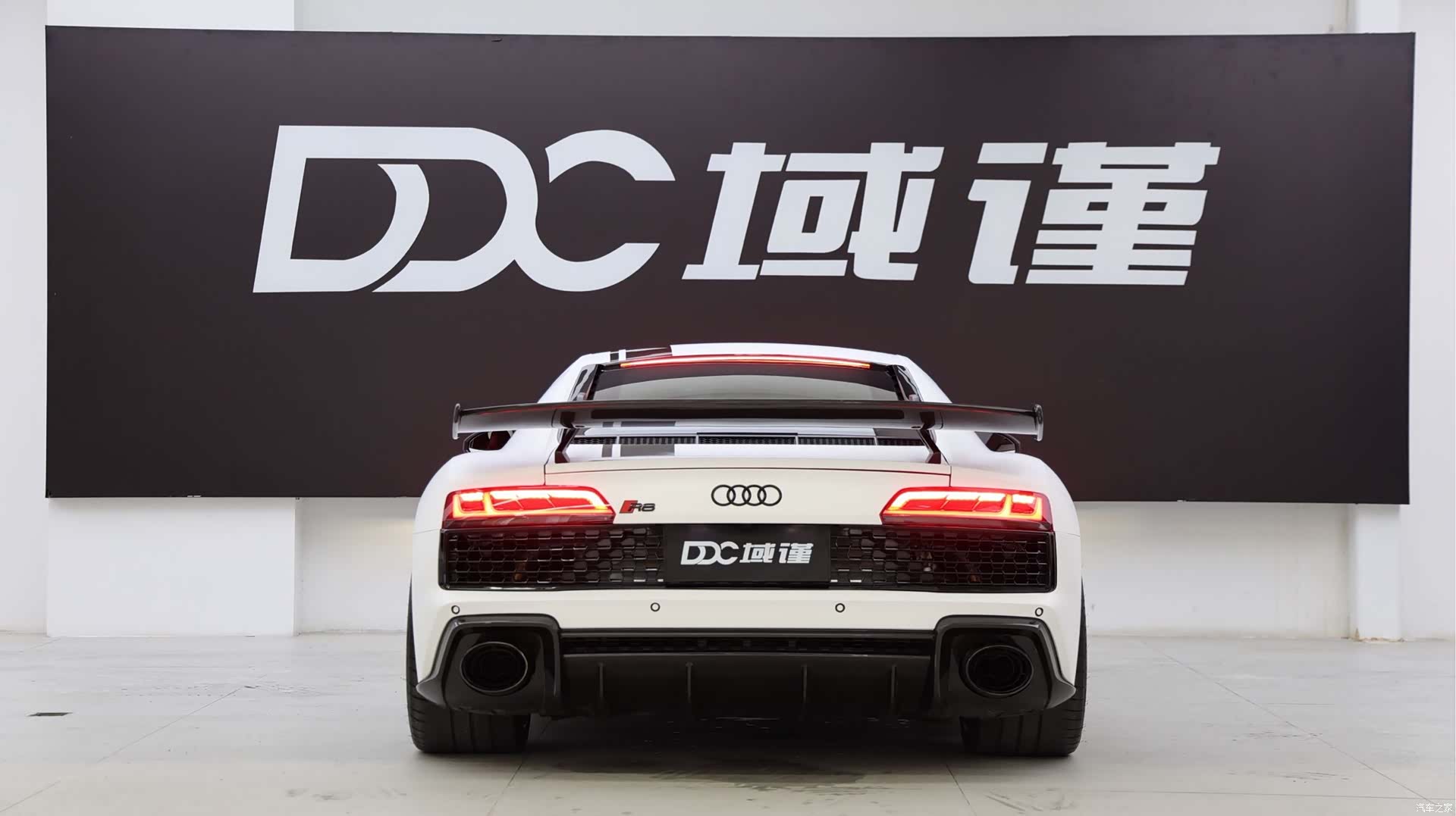 Audi R8, 2018 все фото
