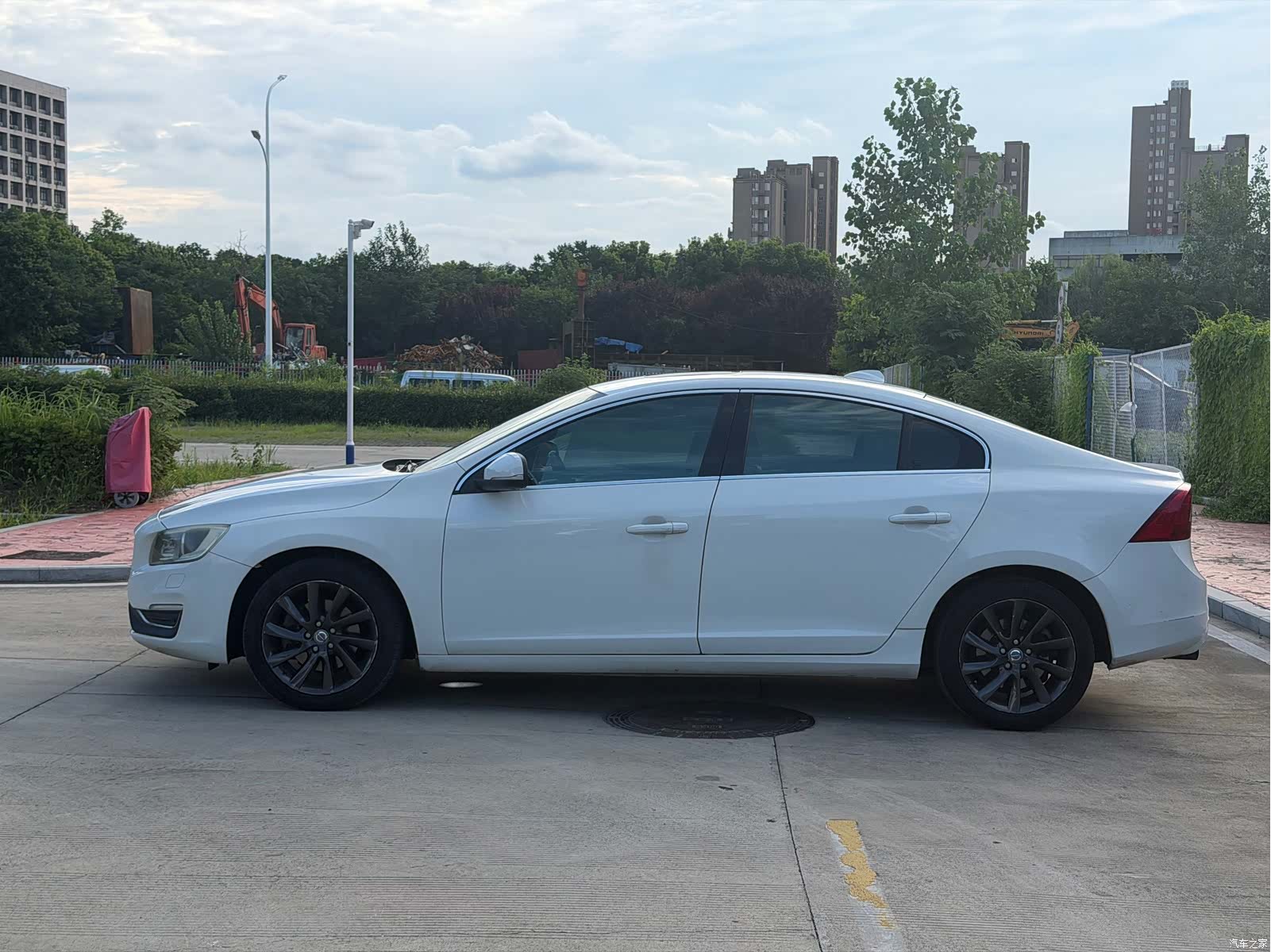 Volvo S60, 2014 4