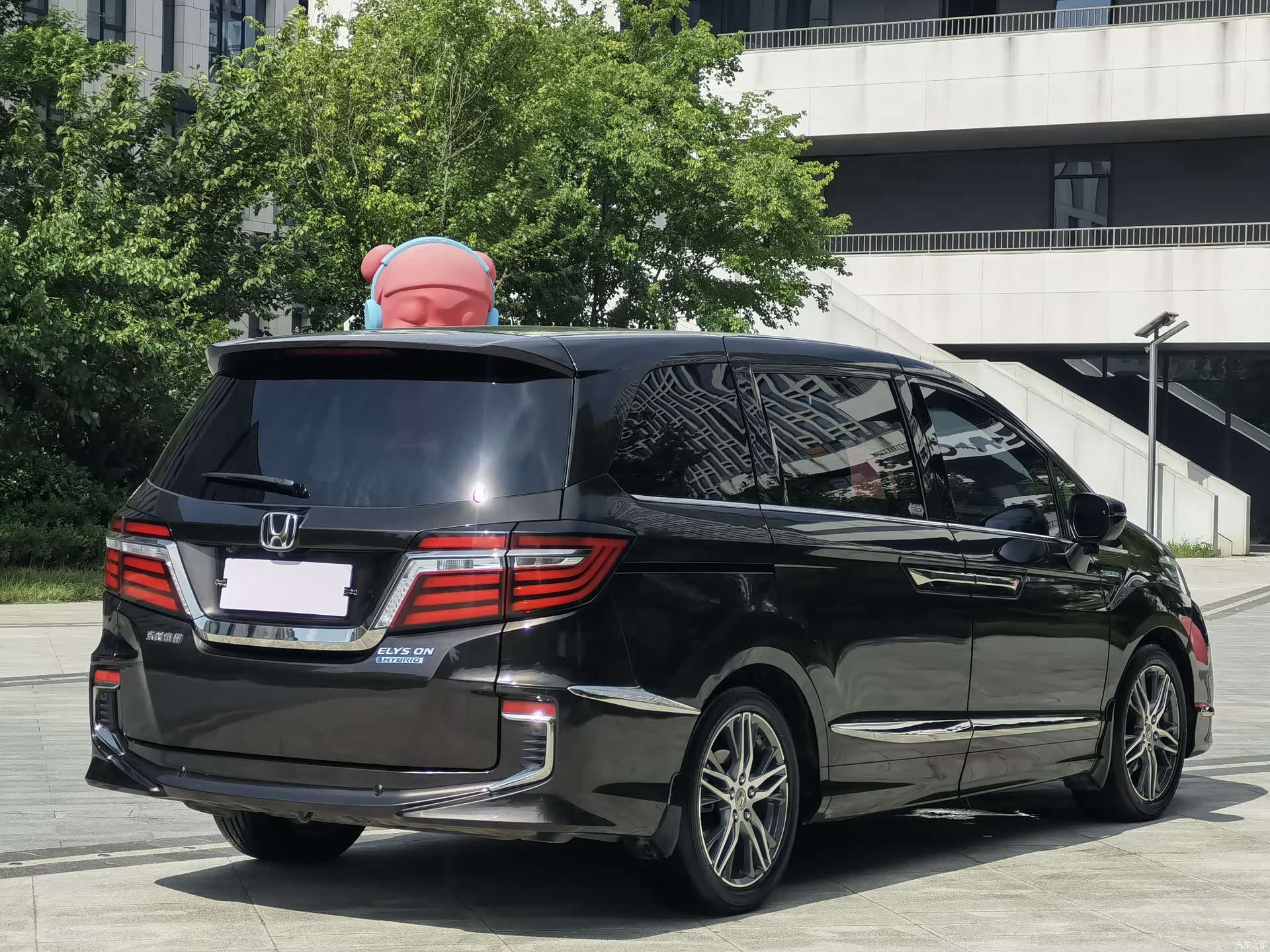 Honda Elysion, 2020 7