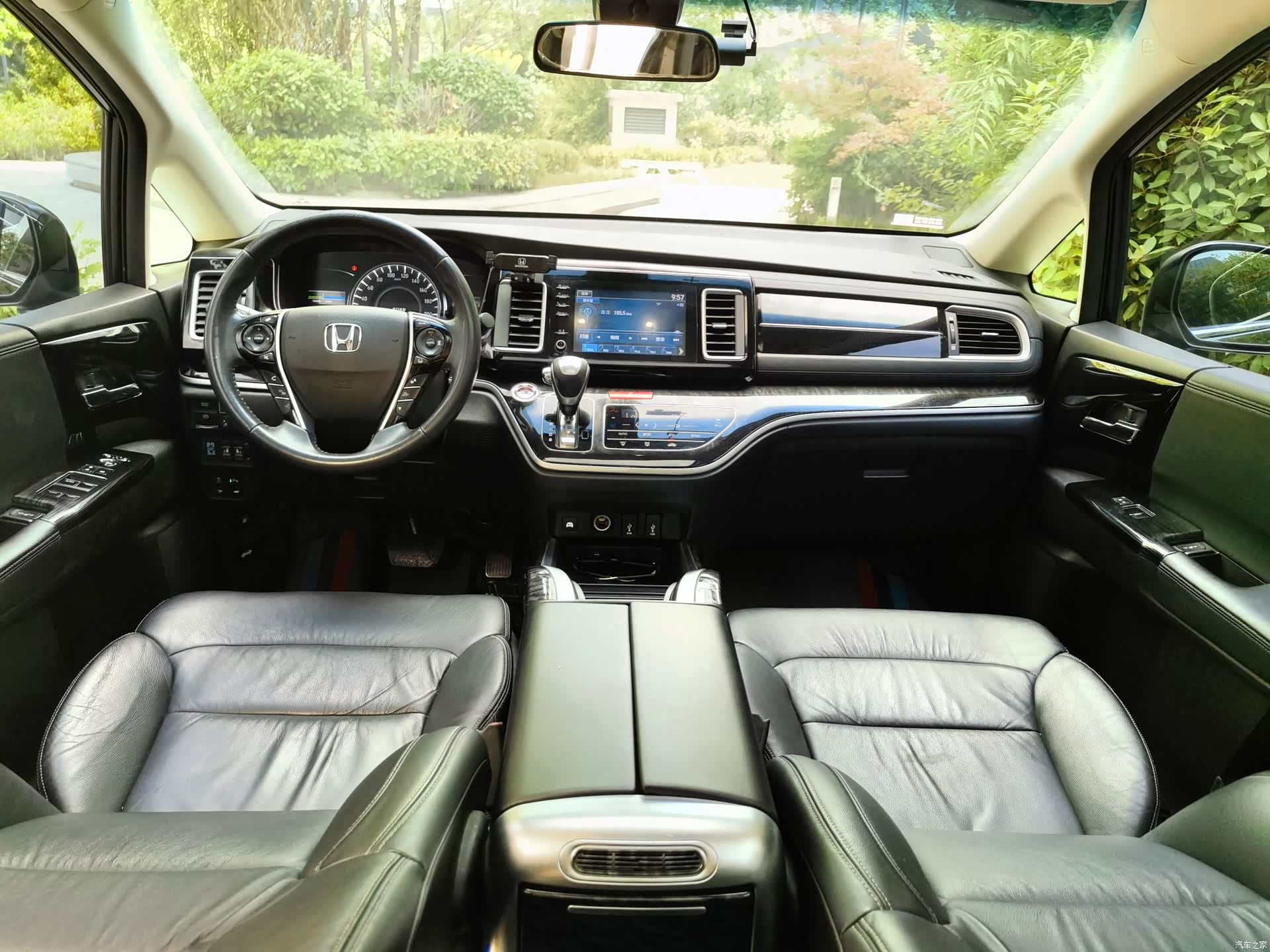 Honda Elysion, 2020 10